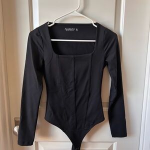 Abercrombie & Fitch Black Square-Neck Long Sleeve Bodysuit